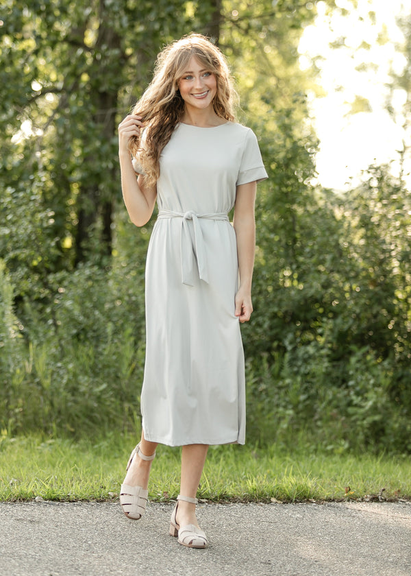 Classic Women's Midi Dress Elegant 46 Inch